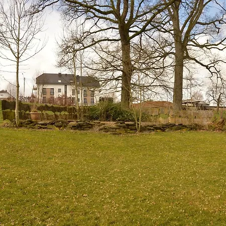 Cozy Holiday In Heppenbach With Garden