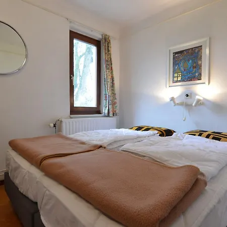 Casa de Férias Cozy Holiday In Heppenbach With Garden Schoppen